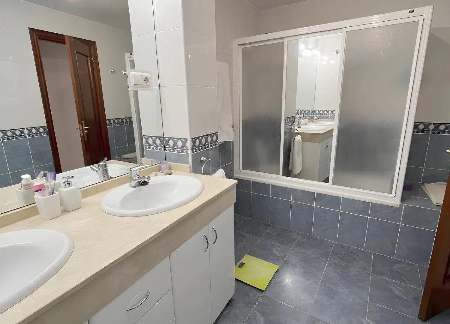 Apartment Bonito Apto En Fuengirola Centro